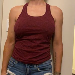 Lulu lemon tank top in wine